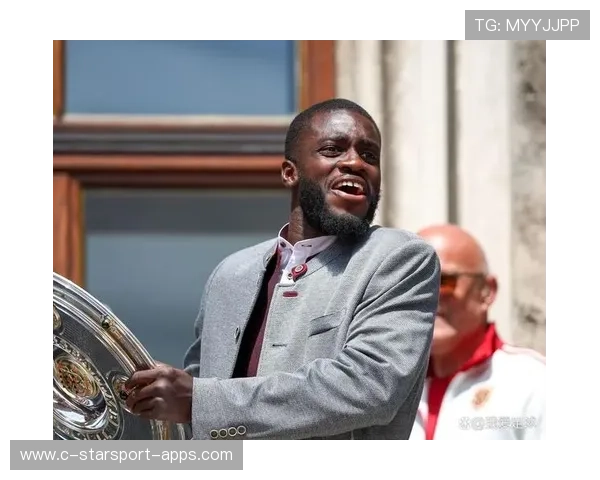 拜仁乌帕梅卡诺对抗与站位强化