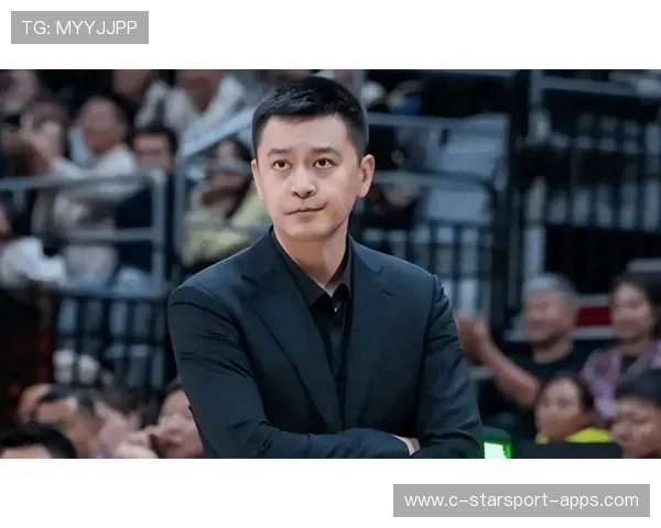 辽宁备战鞍山热身赛,杨鸣签名热情高涨,李晓旭赵继伟将打三场 辽宁备战鞍山热身赛,杨鸣签名热情高涨,李晓旭赵继伟将打三场